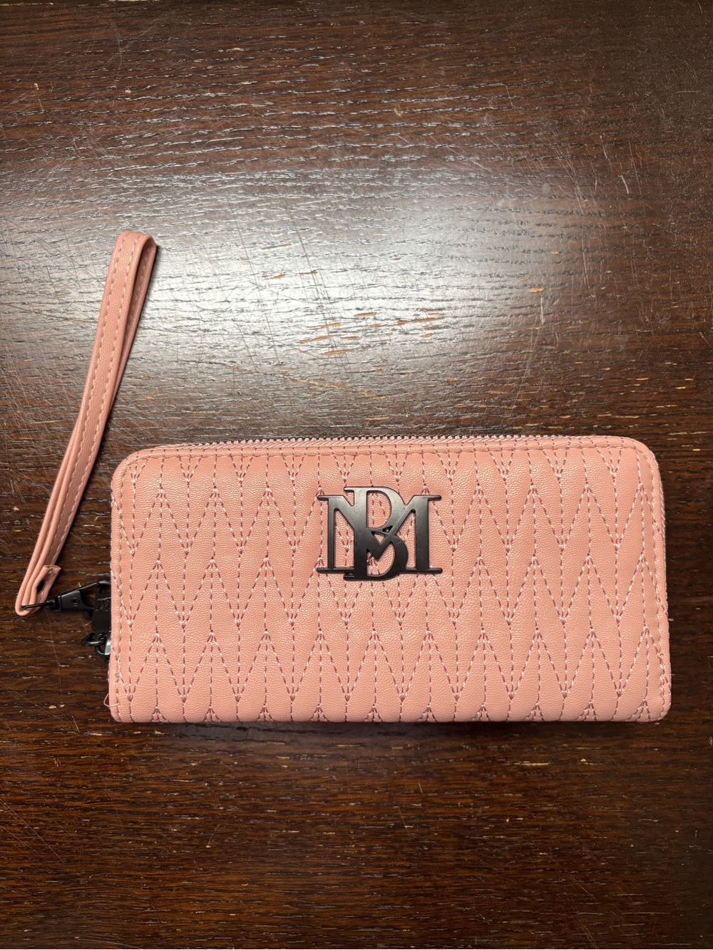 Badgley Mischka Blush Pink Wallet/Wrislet NWOT